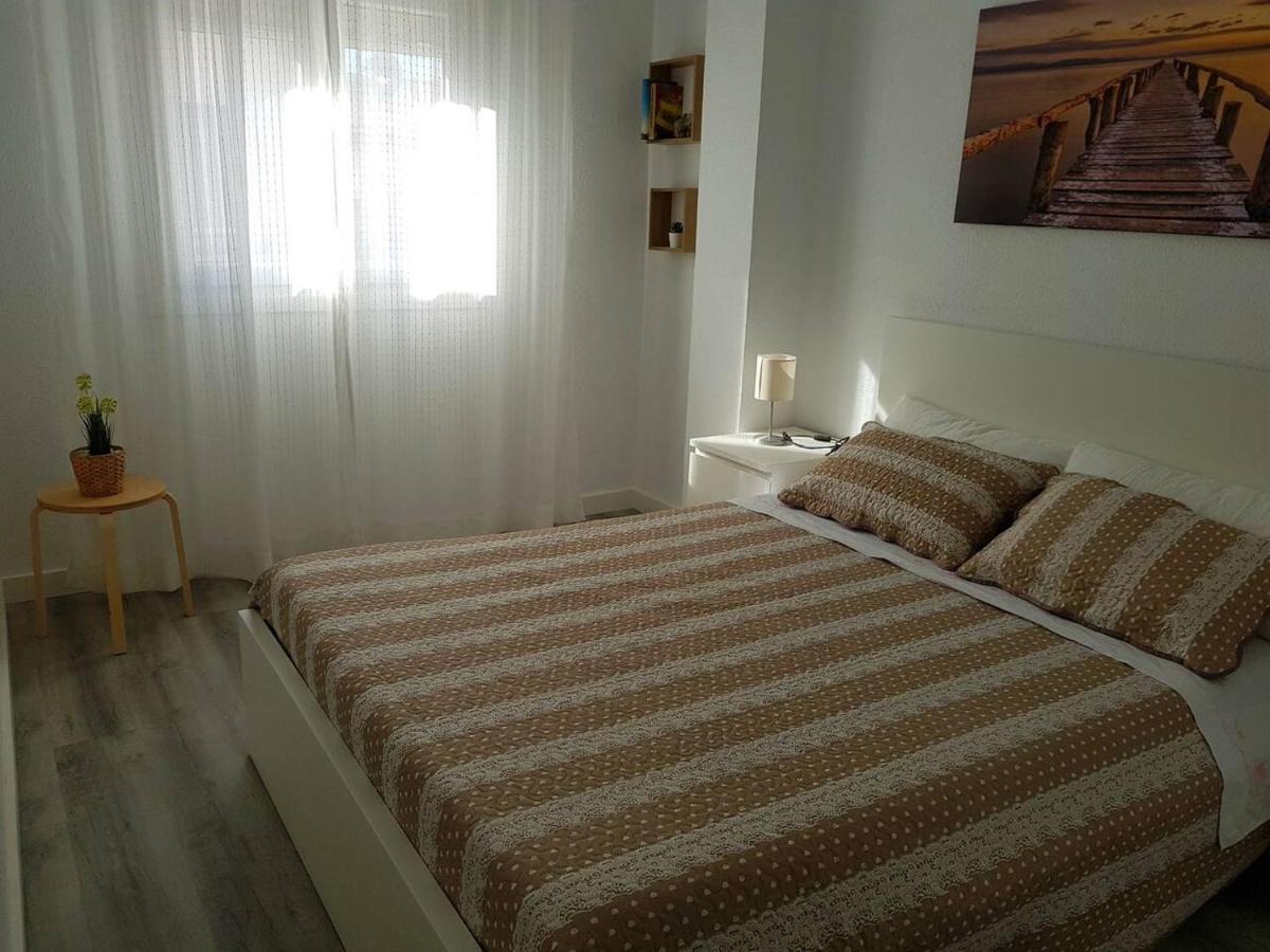 Apartamento Con Garaje En Centro Historico!! Jerez de la Frontera Esterno foto